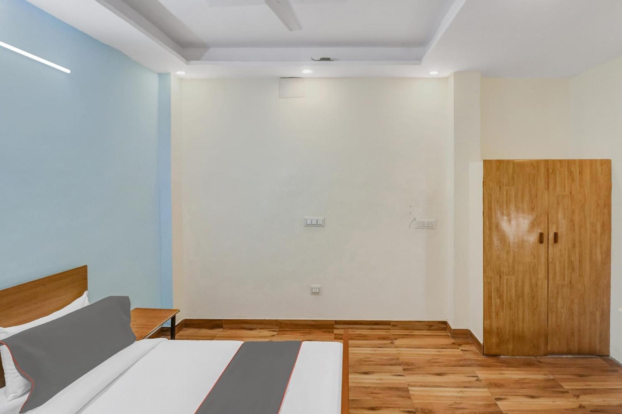 Super Capital O Moody Inn Delhi (National Capital Territory of India) Exterior foto