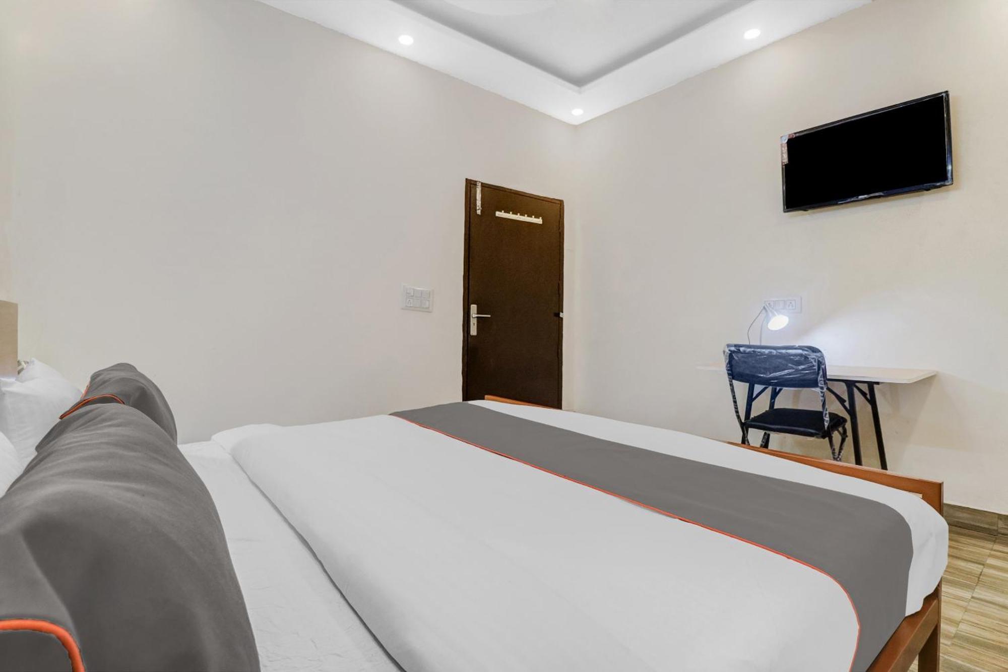 Super Capital O Moody Inn Delhi (National Capital Territory of India) Exterior foto