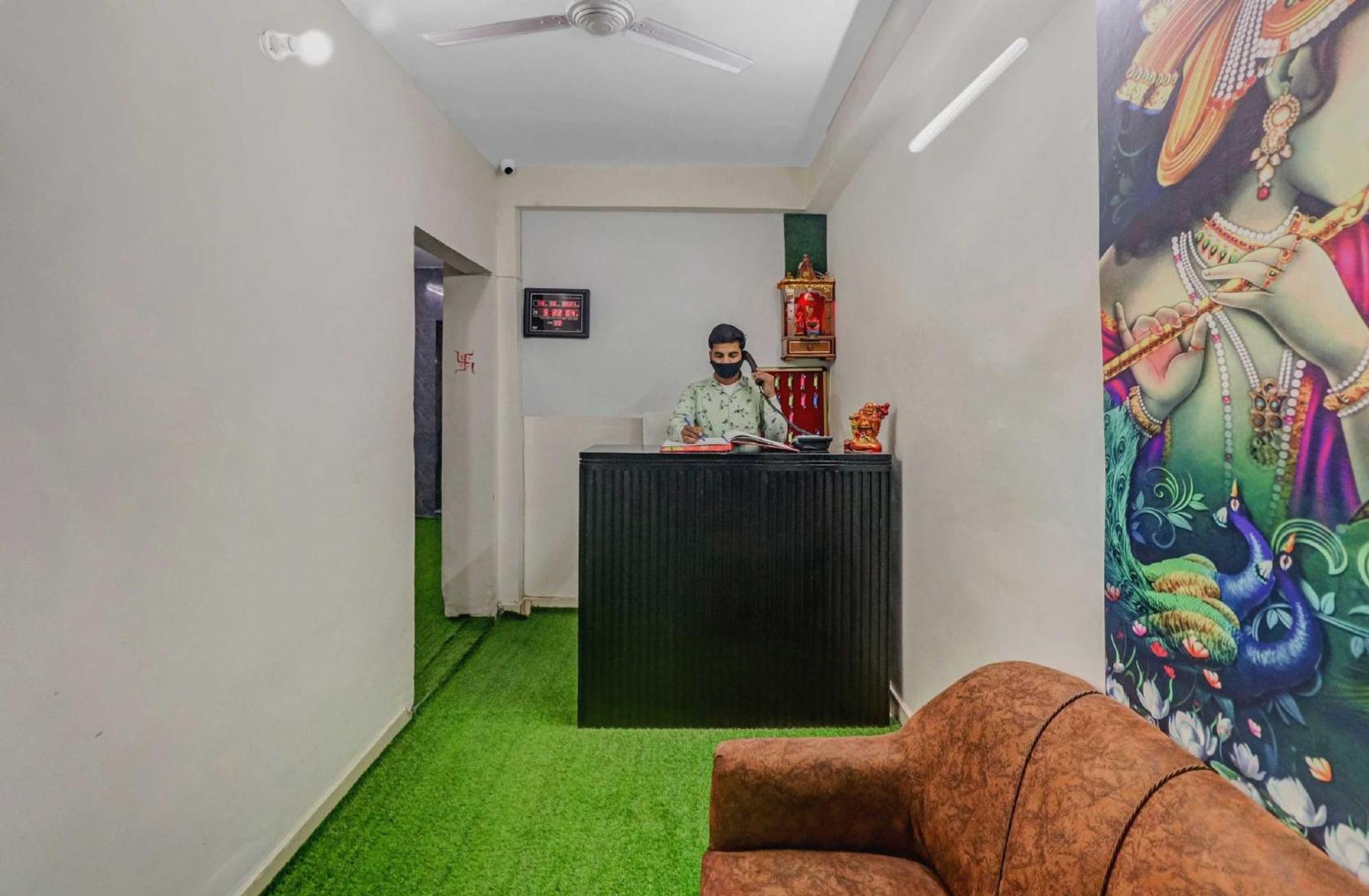 Super Capital O Moody Inn Delhi (National Capital Territory of India) Exterior foto