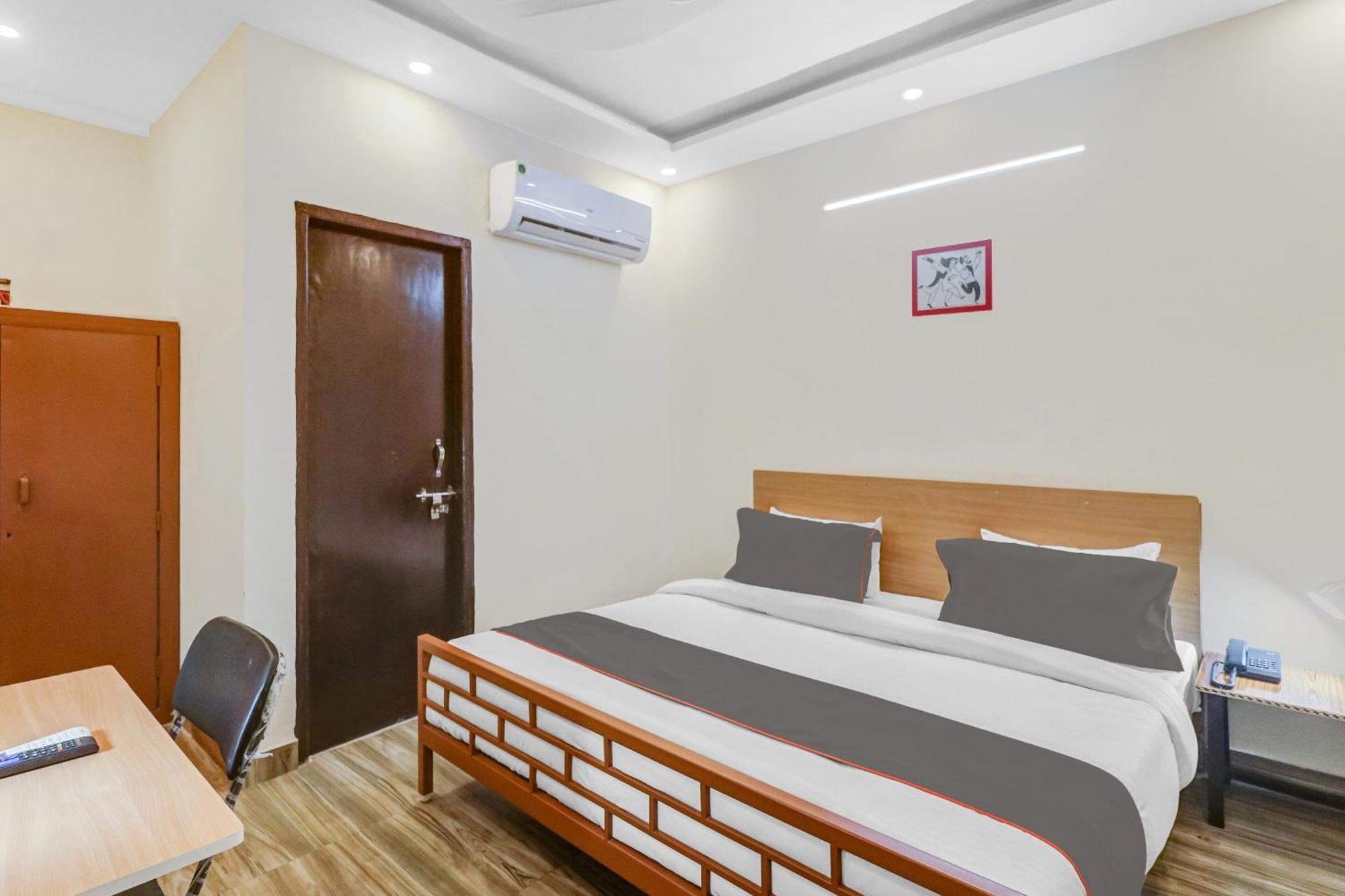 Super Capital O Moody Inn Delhi (National Capital Territory of India) Exterior foto