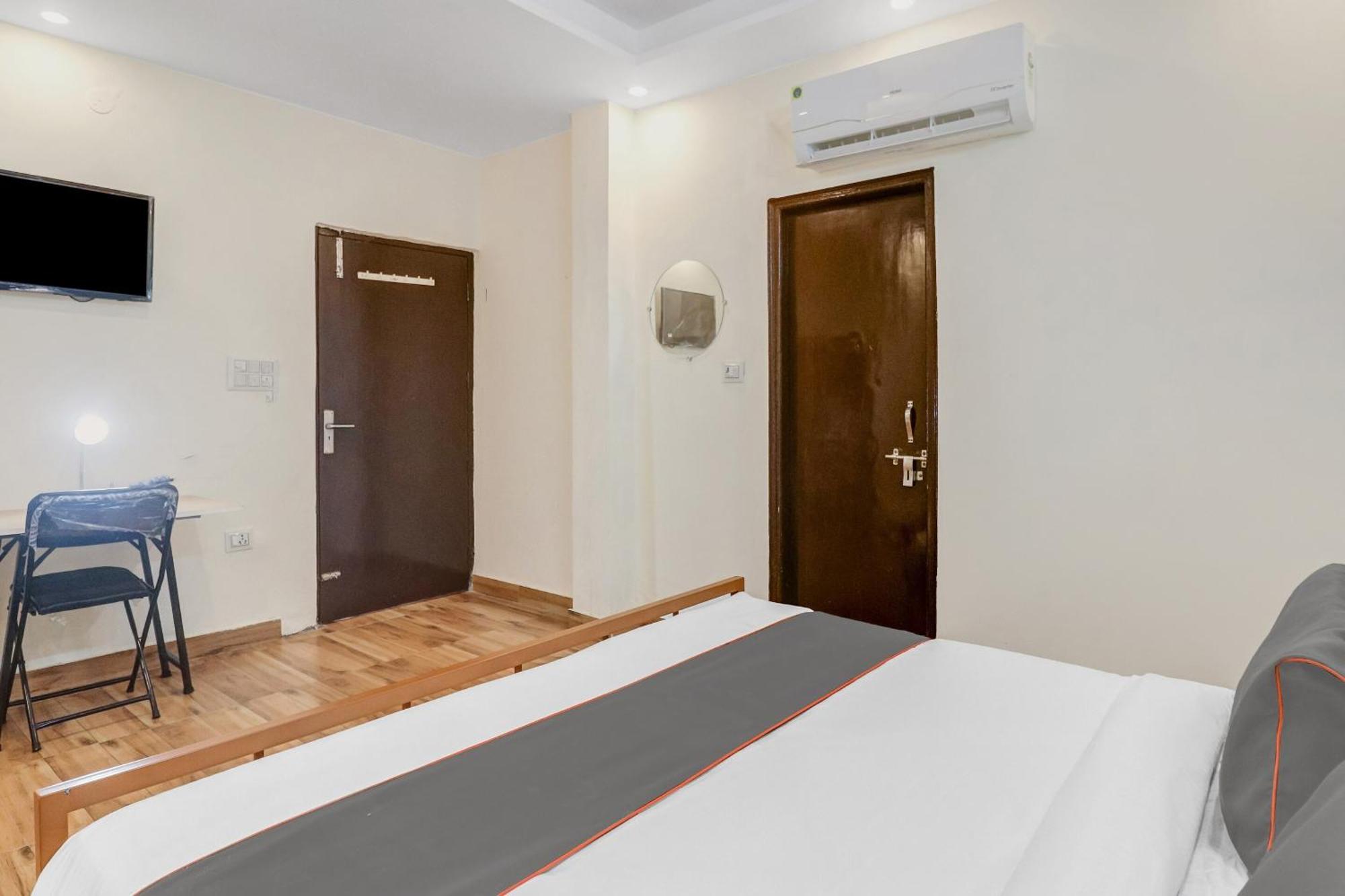 Super Capital O Moody Inn Delhi (National Capital Territory of India) Exterior foto